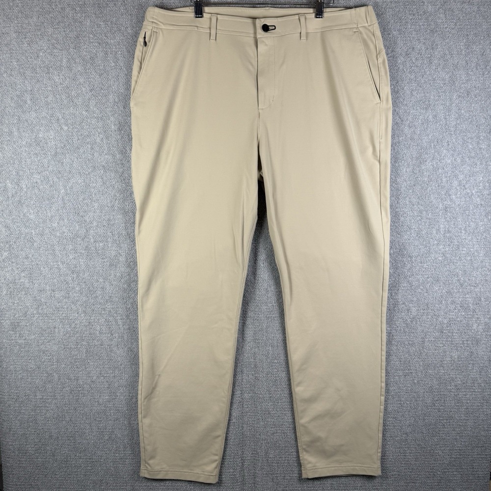 Public Rec Pants Mens 38x32 Beige Daymaker Performance 5-Pocket Stretch Golf